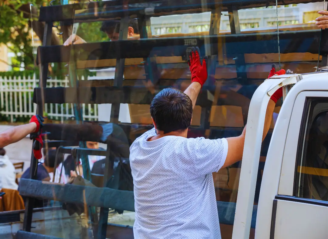 Remplacement de vitrine magasin Pézenas